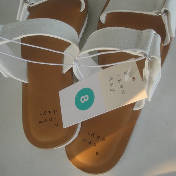 A New Day Illiana Sandal 2 Band Style for a adjustable fit White Ladies … - Picture 6 of 8